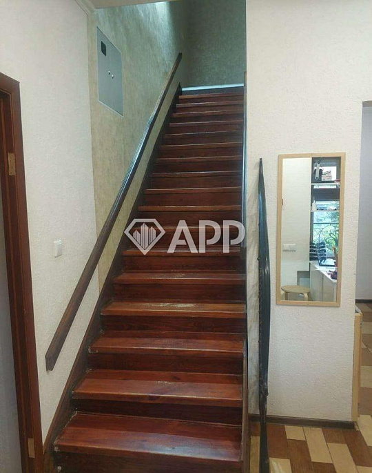 Продам здание в центре фото