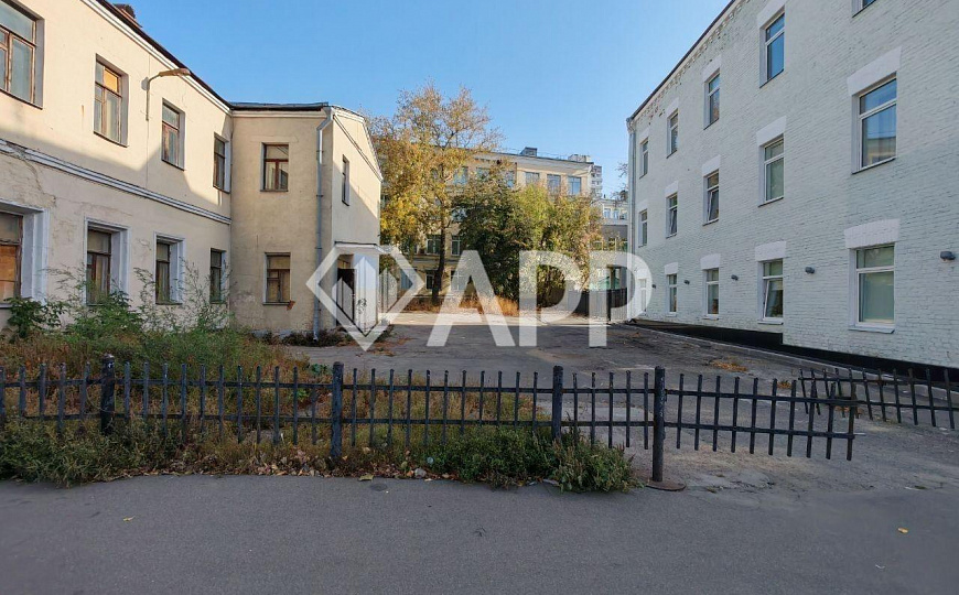 Продам здание на Таганке с парковкой фото