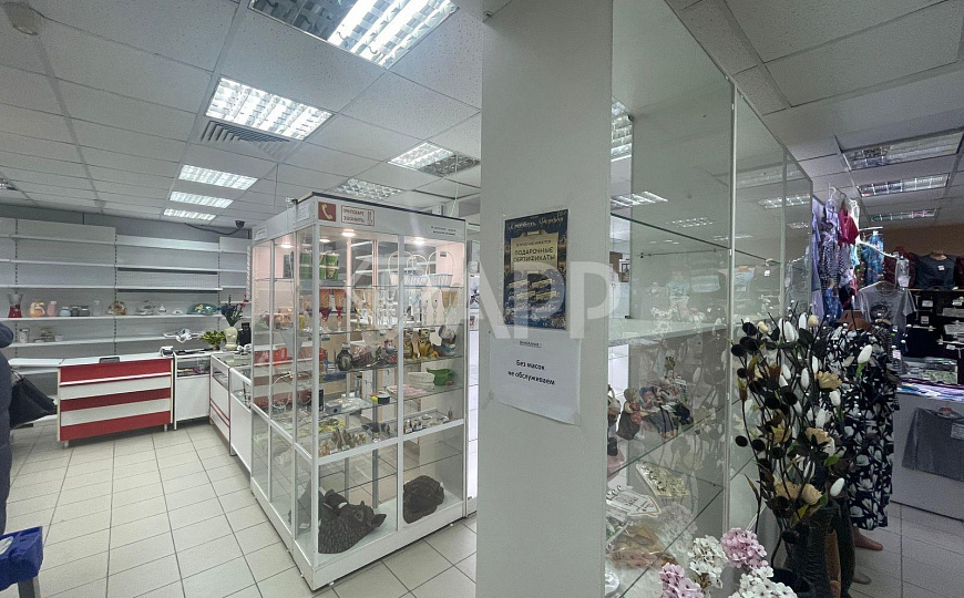 Аренда  помещения  186,5 м² фото