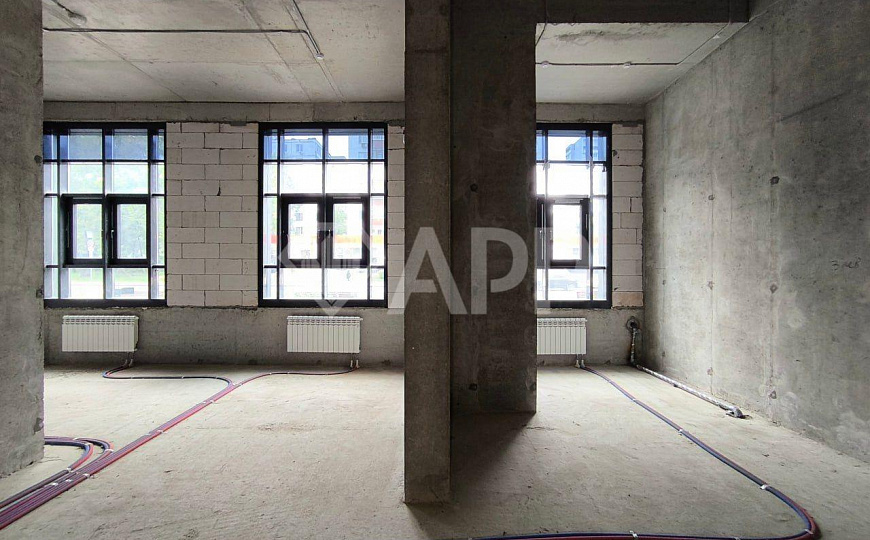 ПСН на 1й линии, в жилом доме фото