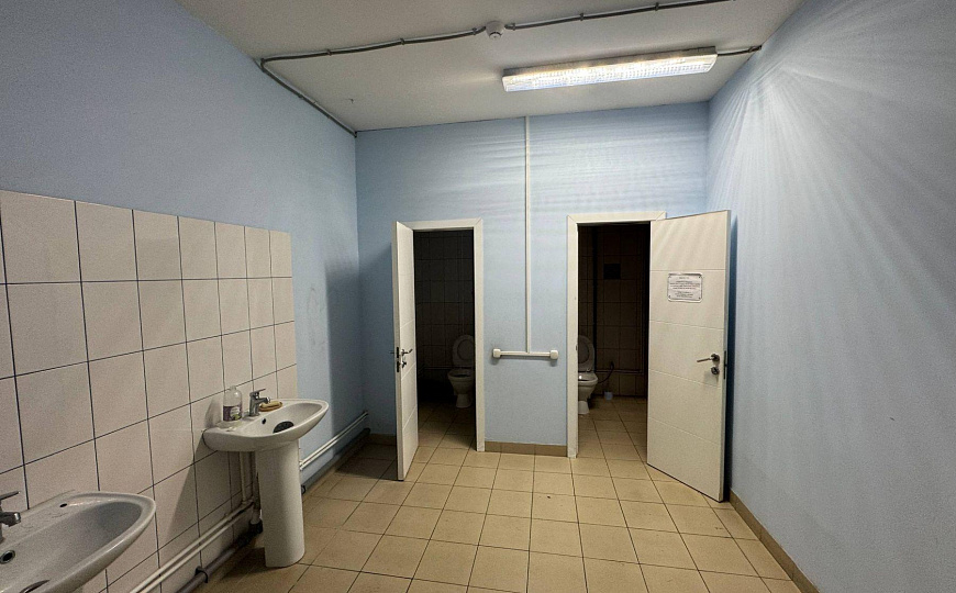 Сдам помещение свободного назначения, 320 м² фото