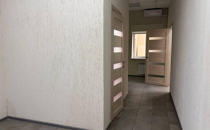 Помещение свободного назначения 280м2 фото