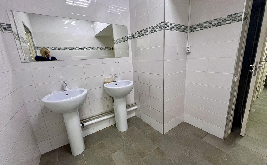 Помещение под Медцентр 1000м2 фото