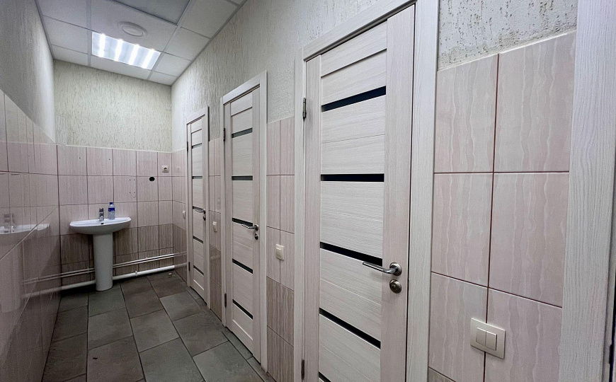 Помещение под Медцентр 1000м2 фото