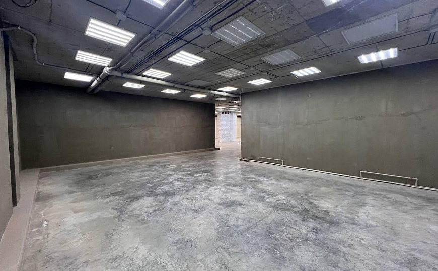 Помещение с подъемником на 200кг фото