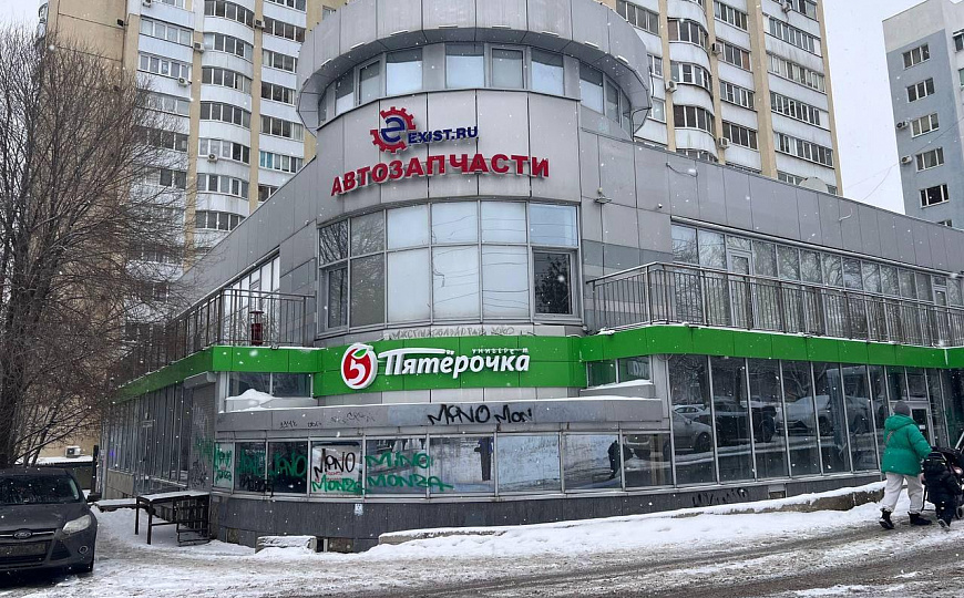 Помещение с подъемником на 200кг фото