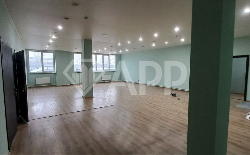 Сдам светлые офисы фото