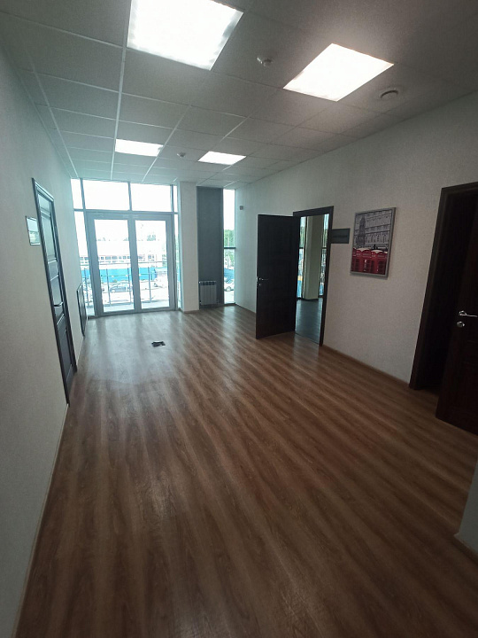 Офис премиум класса 200 м² фото