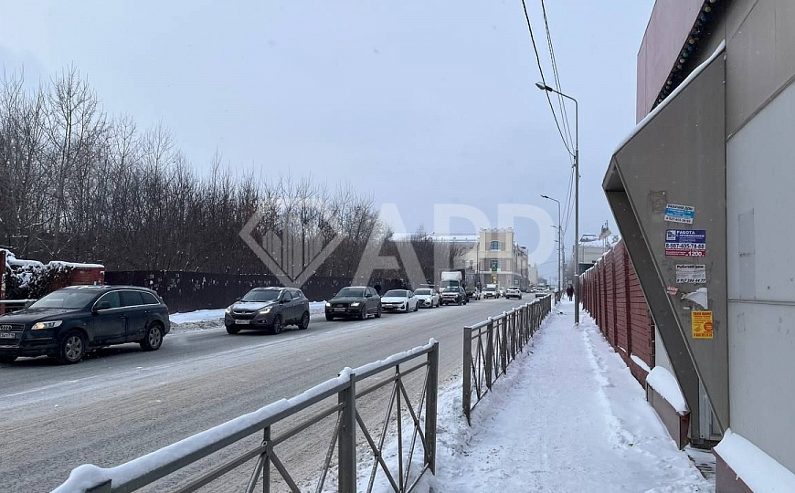 Помещение в центре с электроотоплением, 130 м2  фото