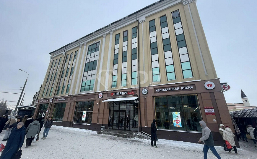 Офис с парковкой в центре. фото