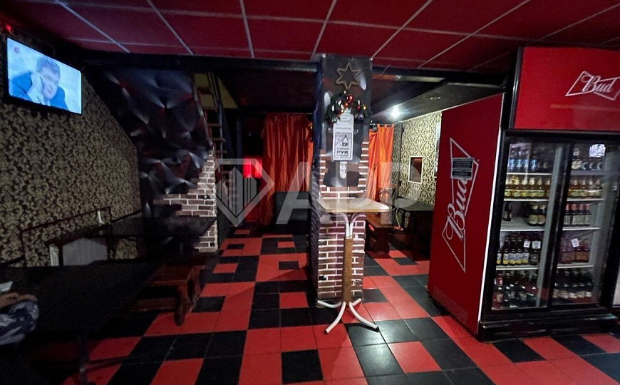 Отдельно стоящее здание фото