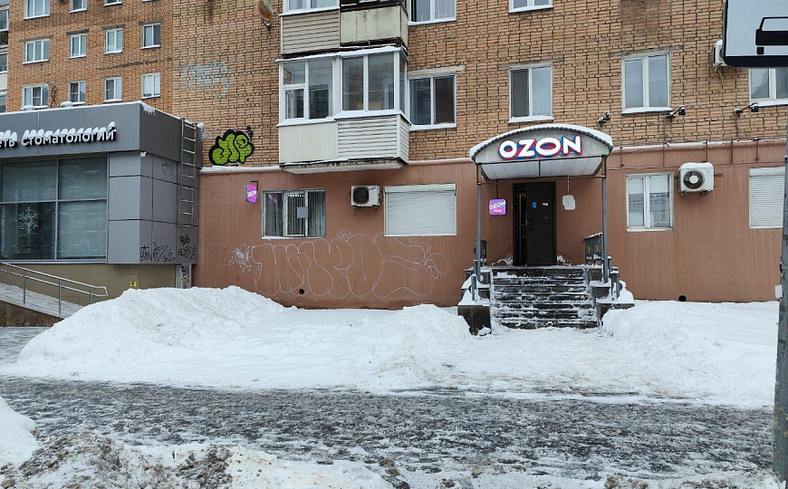 Помещение свободного назначения с арендаторами на ул. Горького фото