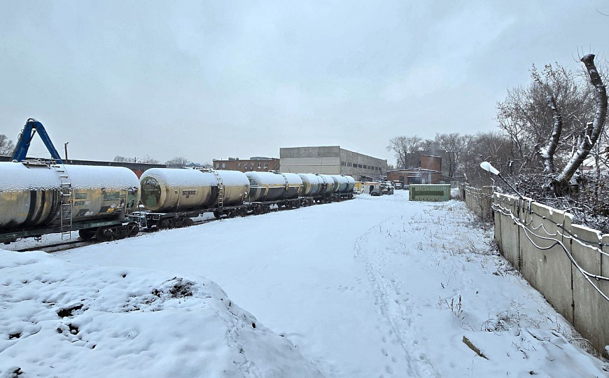 Открытая площадка на территории охраняемой базы, 5000 м²  фото