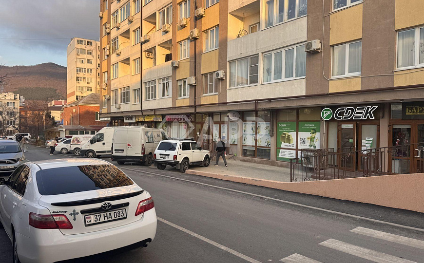 Продаю торговое помещение, 87,4 м² фото