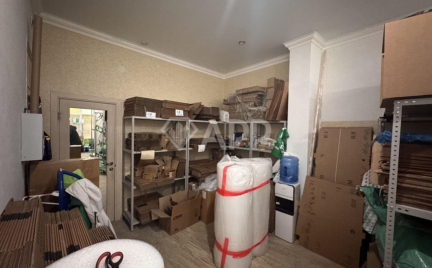 Продаю торговое помещение, 87,4 м² фото