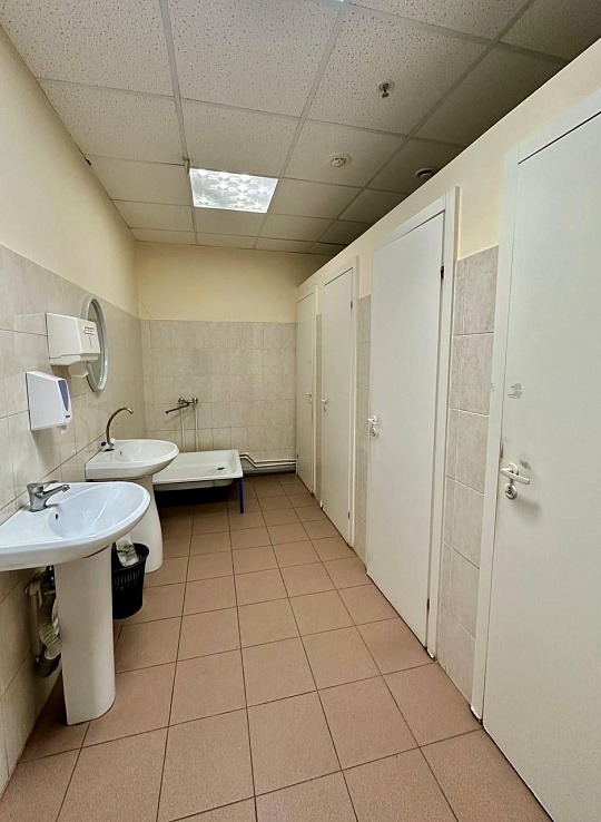 Продажа помещения 1163,6 кв.м. в ТЦ «Вавилон» фото