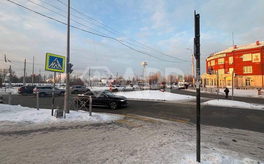 Торговый павильон на трафике 50 м2 фото