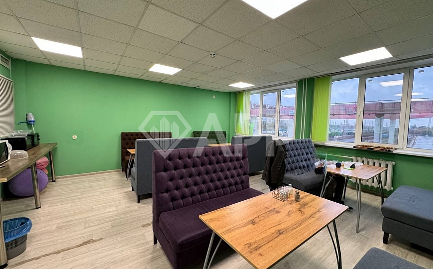 Офисное помещение 36,4 кв.м фото