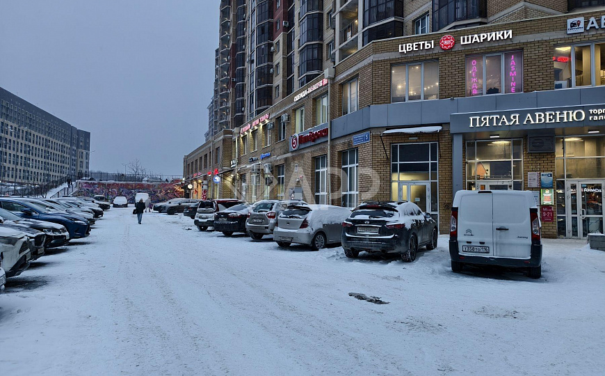 Сдаю помещение в ЖК Солнечный город фото