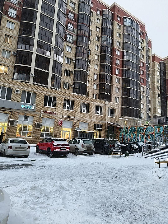 Продаю помещение в ЖК Солнечный город фото