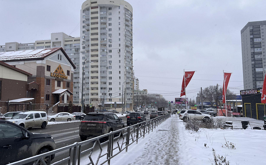 Продажа ресторана 2280м2 на первой линии фото