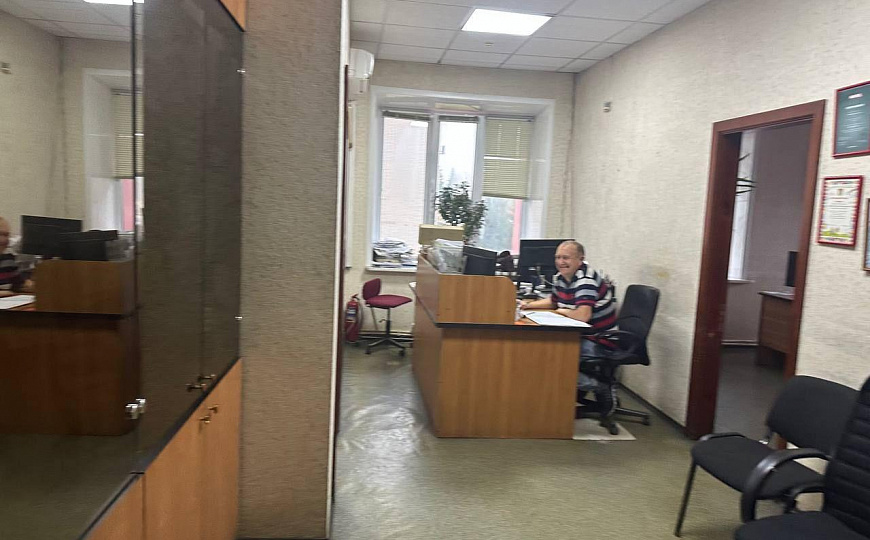 Продается производственно-складское помещение фото