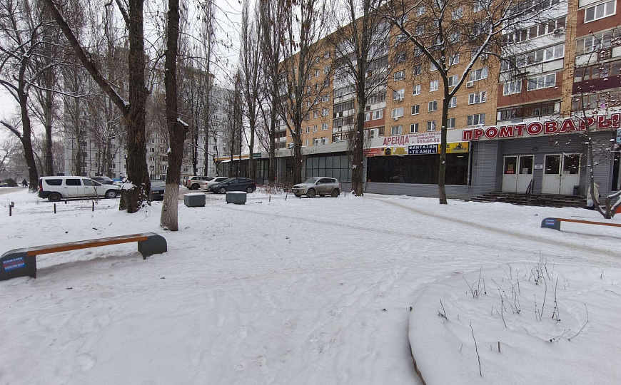  Торговый центр, 1 300 м² фото