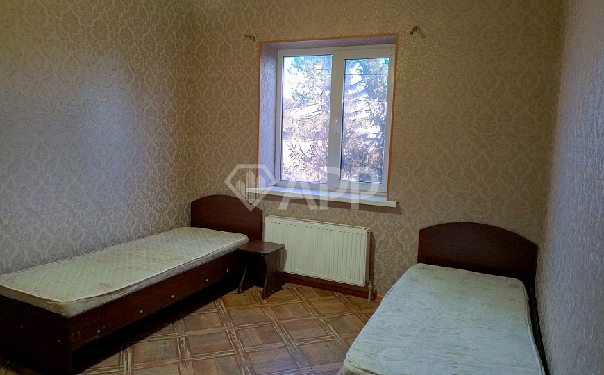 Сдам гостиницу со столовой возле аэропорта 1 082 м² фото