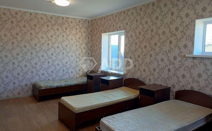 Сдам гостиницу со столовой возле аэропорта 1 082 м² фото