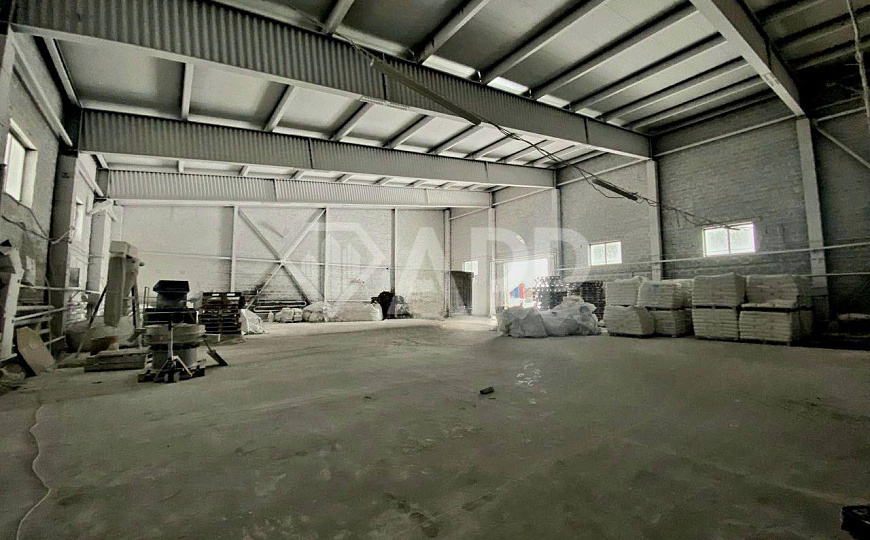 Отапливаемый склад  717,7 м2 фото