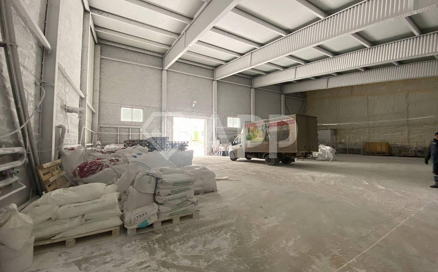 Отапливаемый склад  717,7 м2 фото