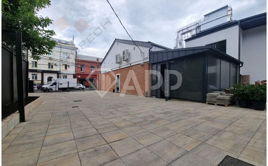 Сдаю 1 этаж 1  линия, 493 м² фото