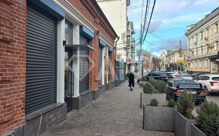 Сдаю 1 этаж 1  линия, 493 м² фото