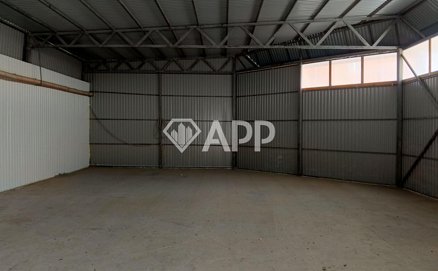 Сдаю складское помещение, 145 м² фото