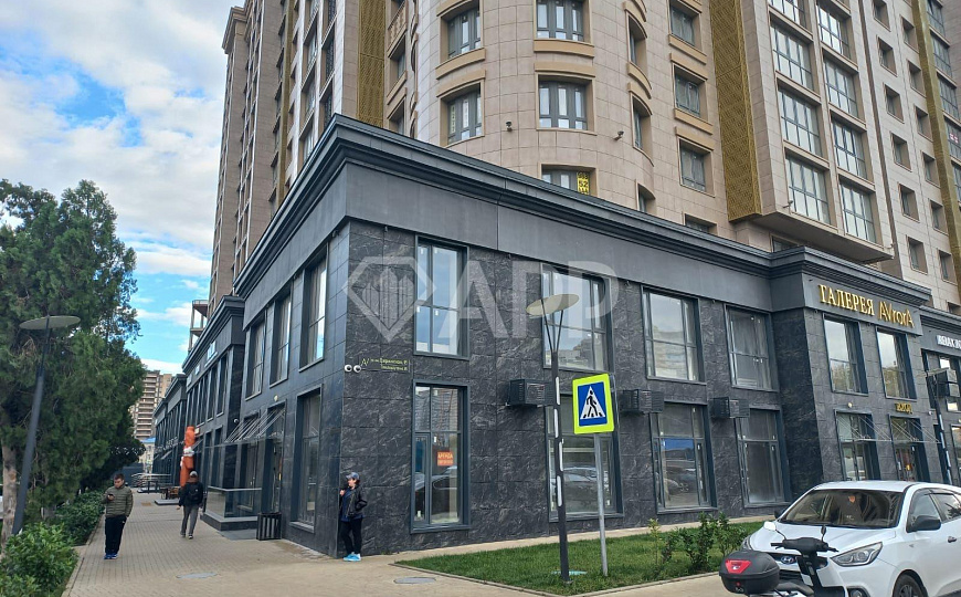 Сдаю 1 этаж 146 м² Центр города, ЖК "Аврора" фото