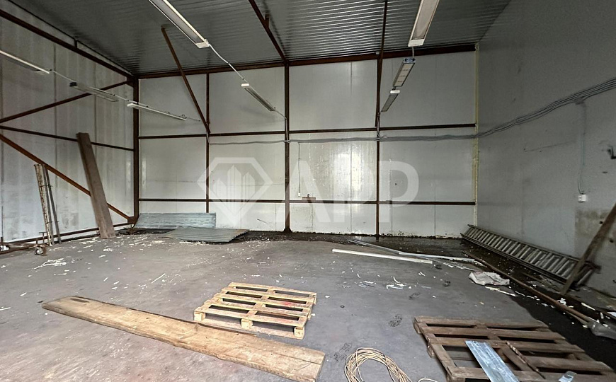 Сдаю отапливаемый склад 82м² на территории базы, рядом с ТЭЦ 2 и Оргсинтезом фото