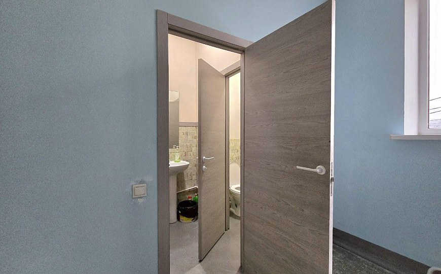 Производственно-офисное помещение, 700 м2 фото