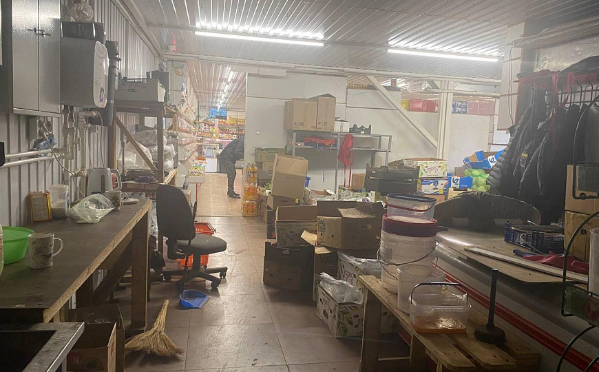 Помещение под магазин 64 м2 фото