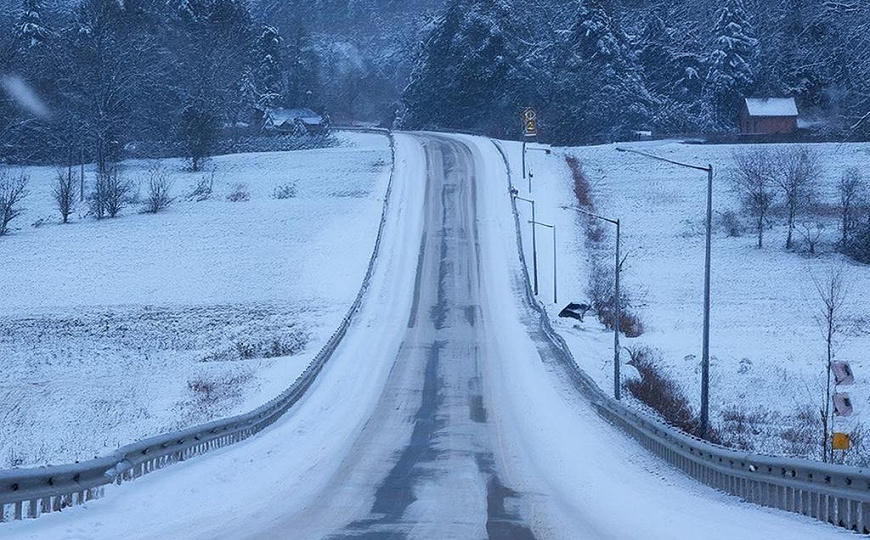 База, 1 070 м² фото