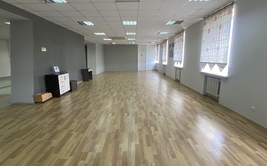 Помещение свободного назначения, 235 м² фото