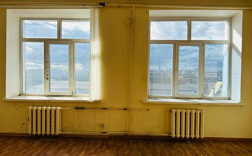 Сдаю два офиса рядом с Оргсинтезом. фото