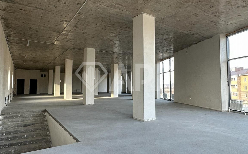 Сдаю помещения 340м² в Куюках на первой линии. фото