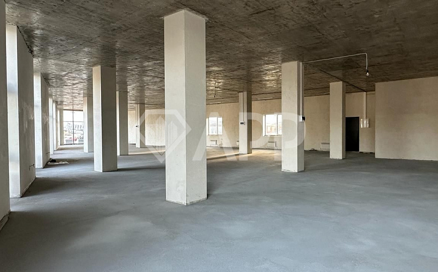 Сдаю помещения 340м² в Куюках на первой линии. фото