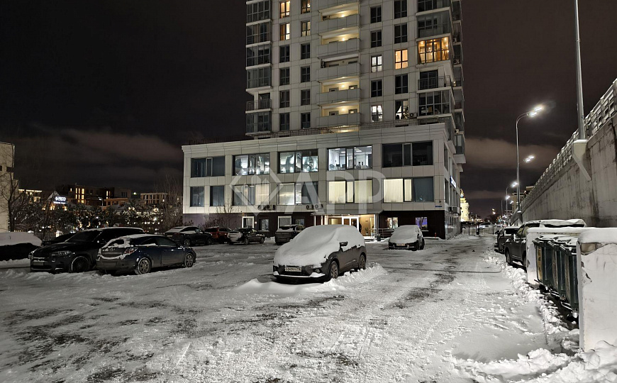 Продаю Офис в центре с прекрасными панорамными видами фото