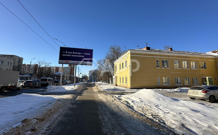 Офис с парковкой 92,6кв.м фото