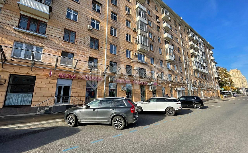 Гастроном на Ломоносовском проспекте фото