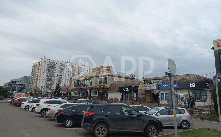 Сдам торговое помещение, 57 м² фото