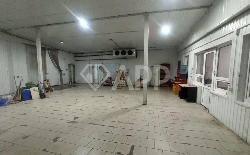 Сдаю складское помещение, 713 м² фото