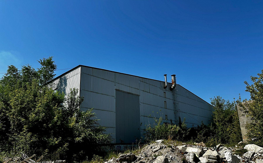 Производство с кран-балками/ склад  3800 м2 фото