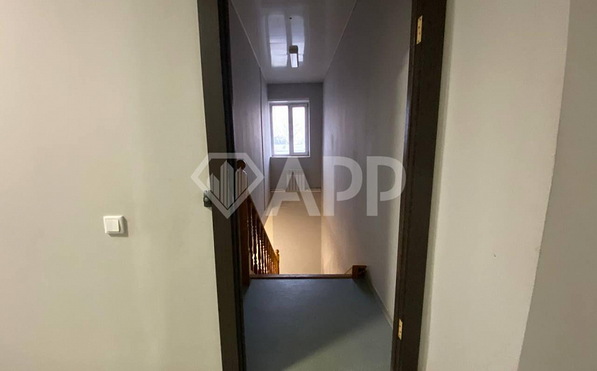 Офис на проезжей части ,35 кВм фото